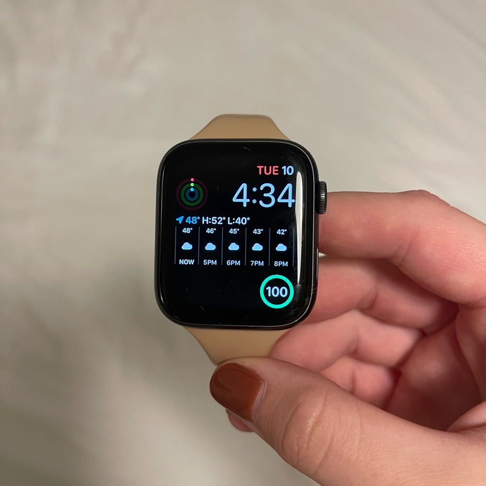 Apple Watch Series 5, 44mm